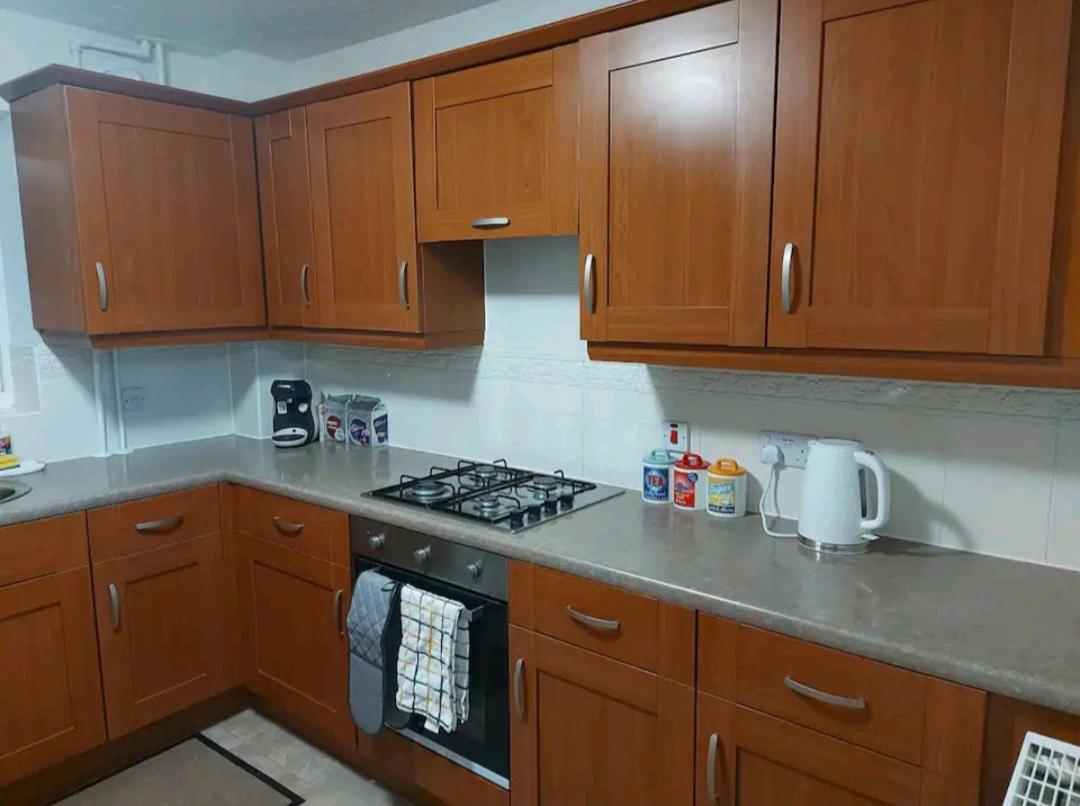 2 Bedroom Apartment Exhall Esterno foto